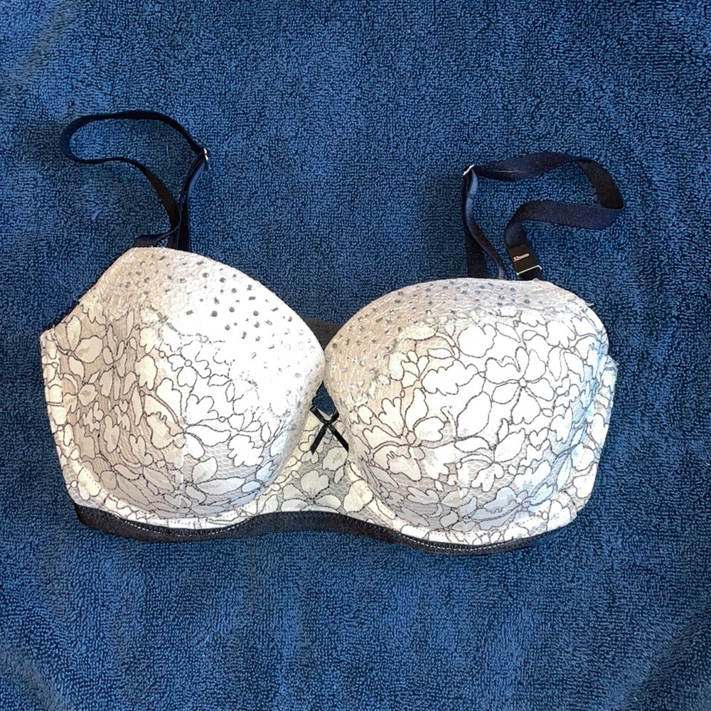 Dream angels lined Demi  bra. size 32DDD.